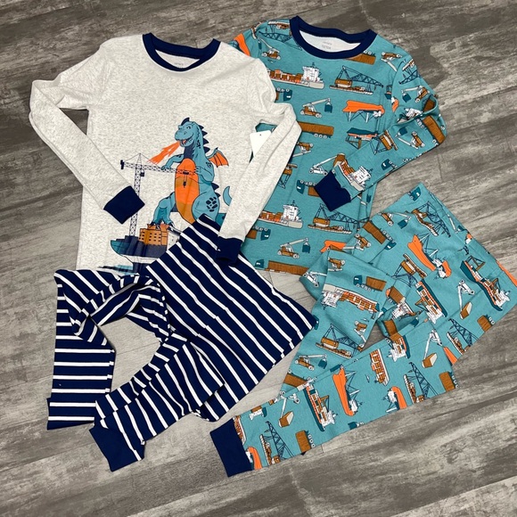 New Carters 4pc Dragon pjs - Picture 2 of 10